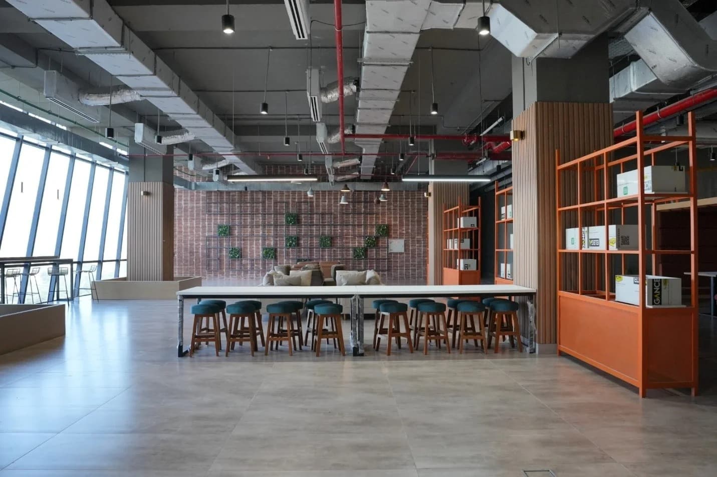 Tech7 collaborative workspace